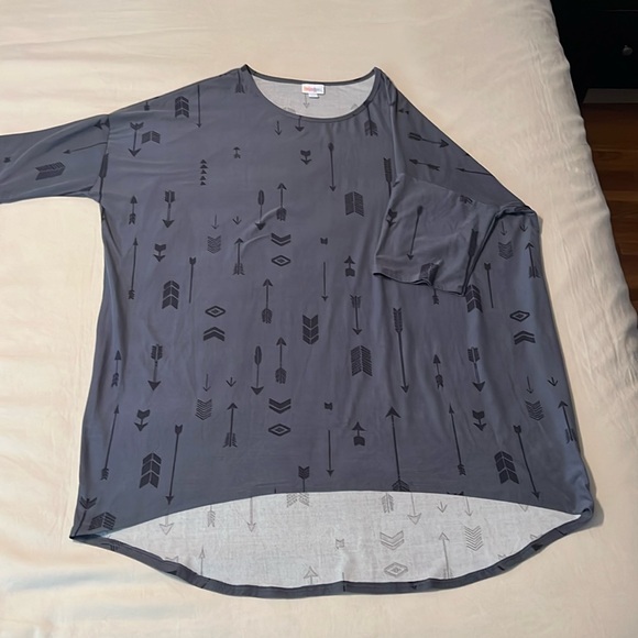 Lularoe arrow top XL - Picture 4 of 11